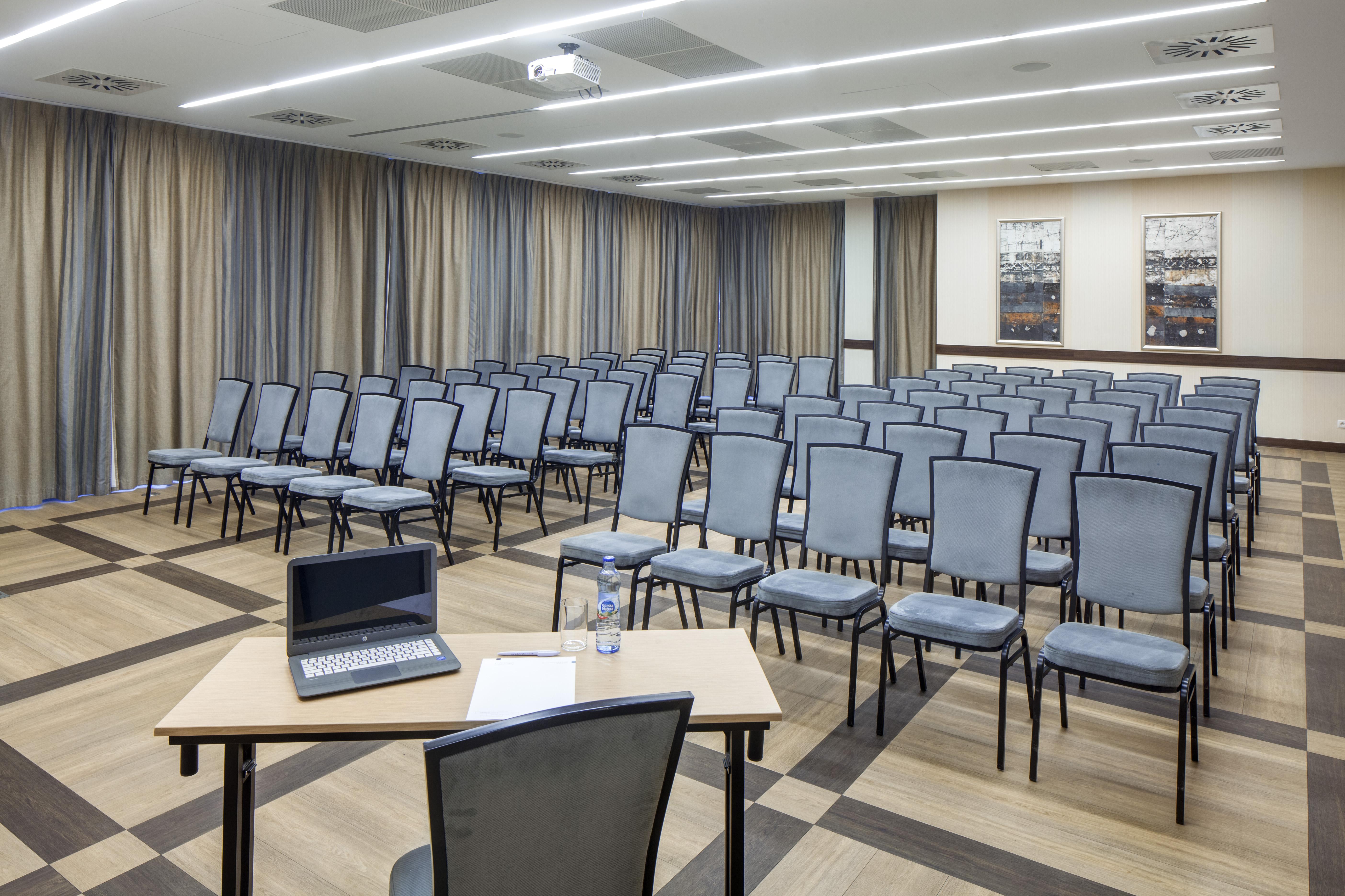 Hotell Arkon Park Gdansk- Destigo