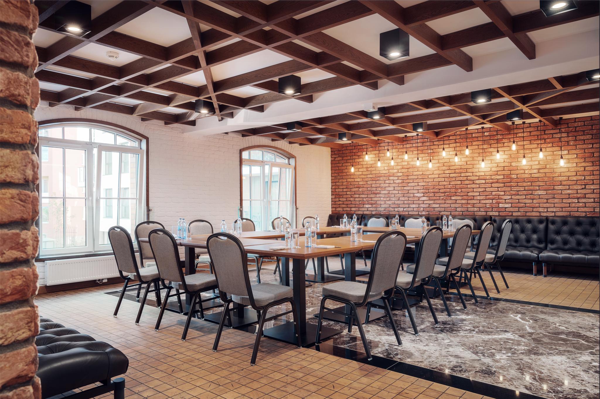Almond Business & Spa Gdansk