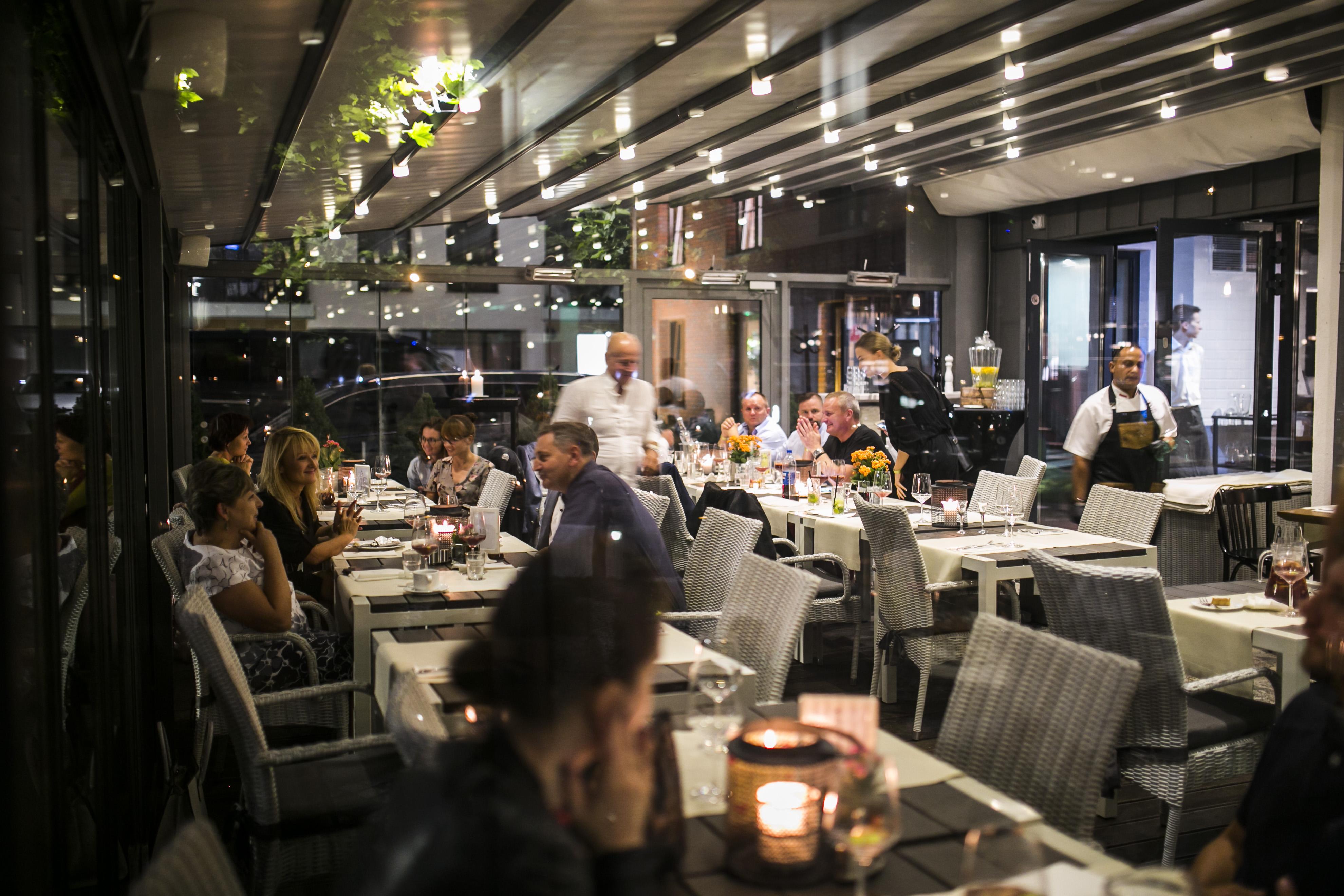 Khách sạn Almond Business & By Grano 4*