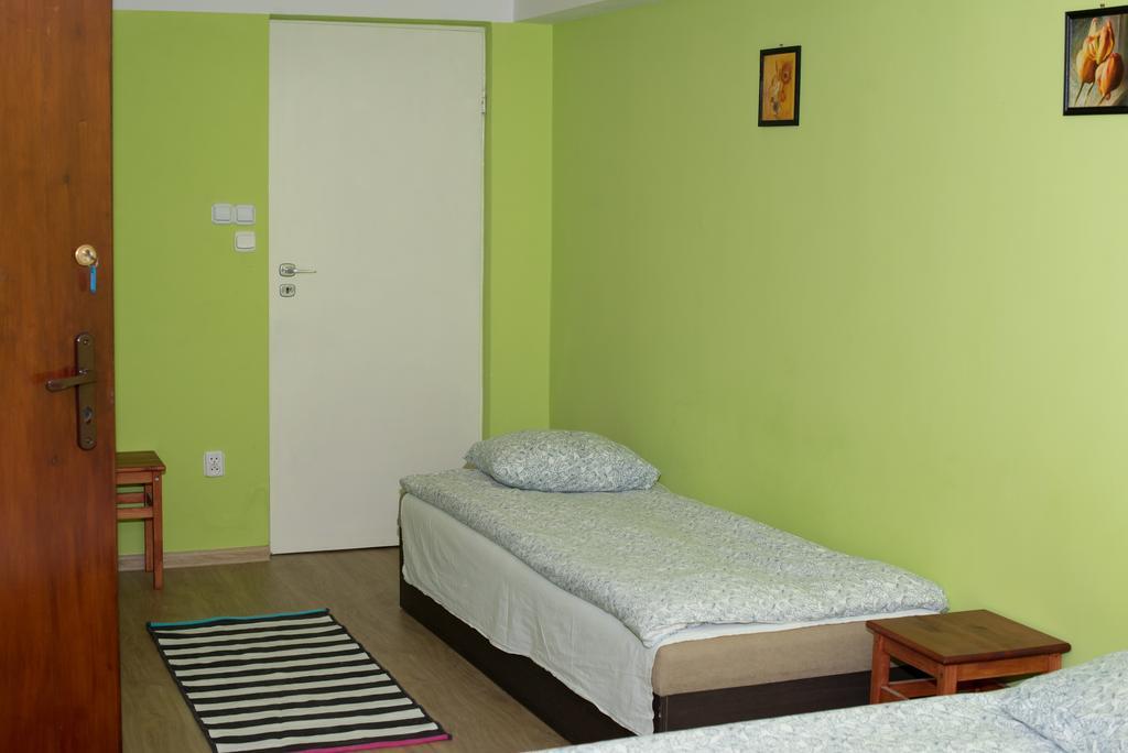 Zielony Domek Hostel *