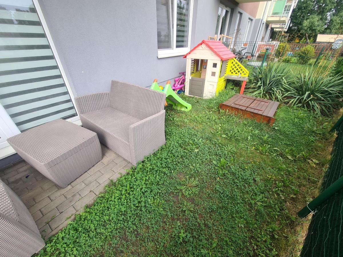 Apartament Apartament Rodzinny Z Ogródkiem *