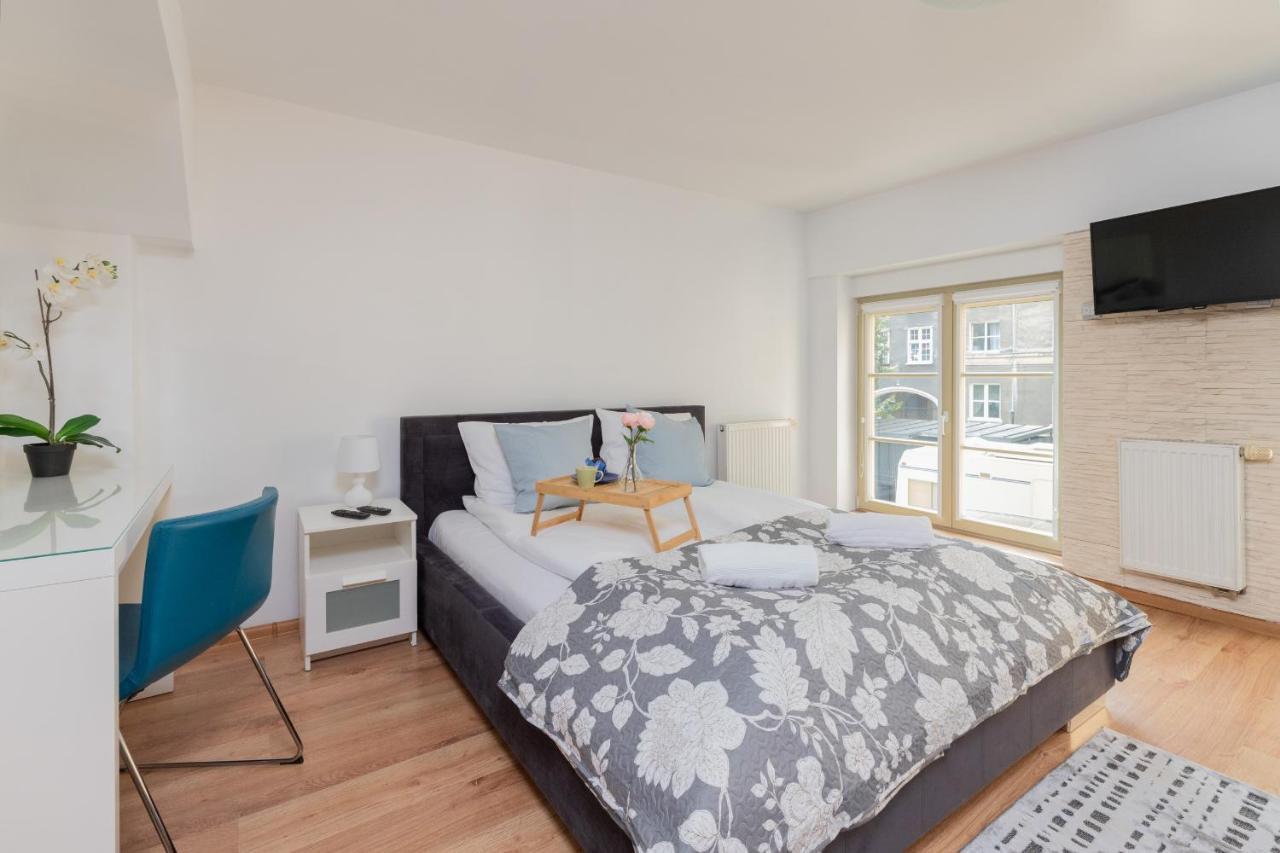 Apartment Ogarna Old Town By Renters