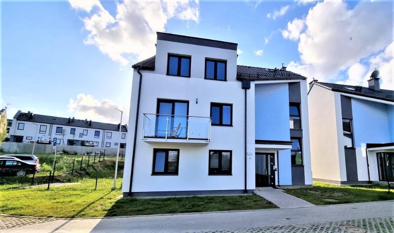 Mlody - Bezplatny Parking, Mocne Wifi, Dobre Polaczenie Z Lotniskiem Apartment Gdansk