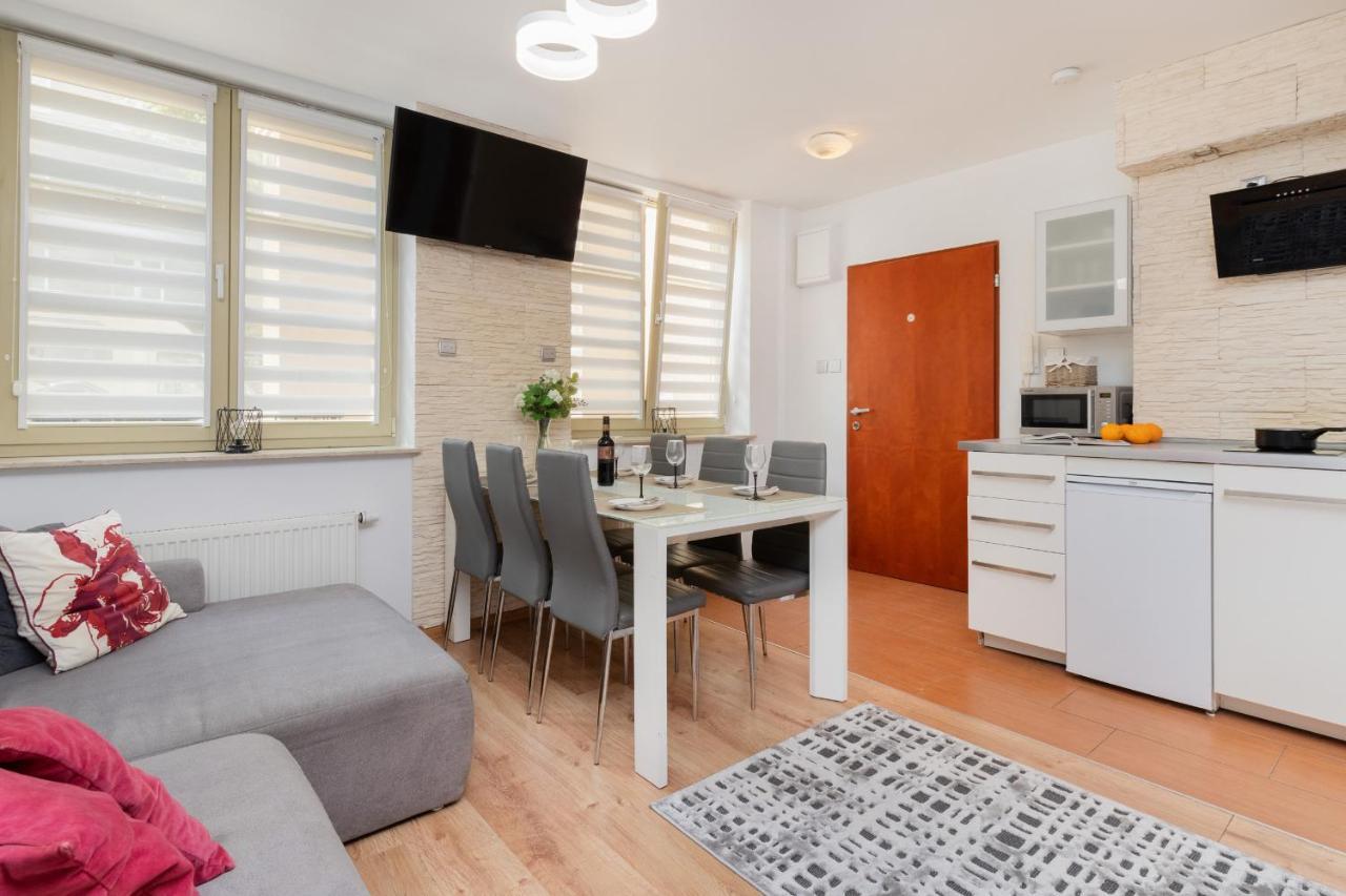 Apartment Ogarna Old Town By Renters Gdansk