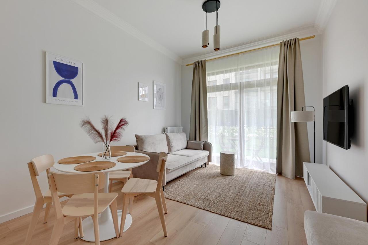 Apartment Zajezdnia Wrzeszcz Seaside & Parking By Downtown Danzig