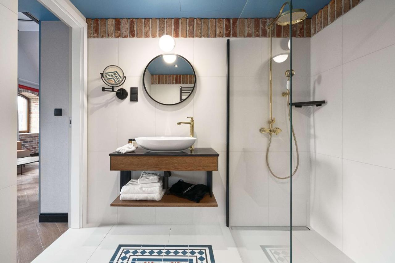 Radisson Red Gdansk, Wyspa Spichrzow 4* Gdańsk