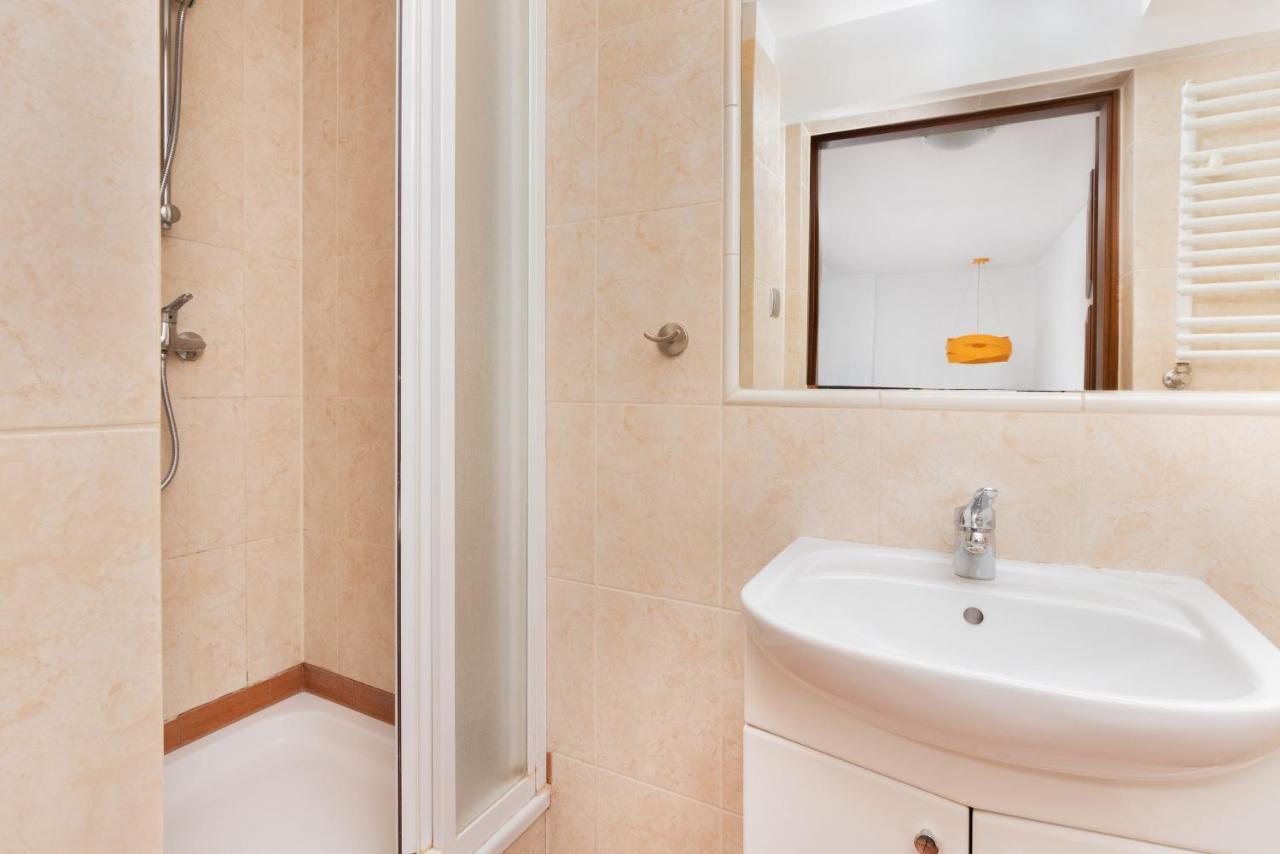 Apartment Ogarna Old Town By Renters Gdansk