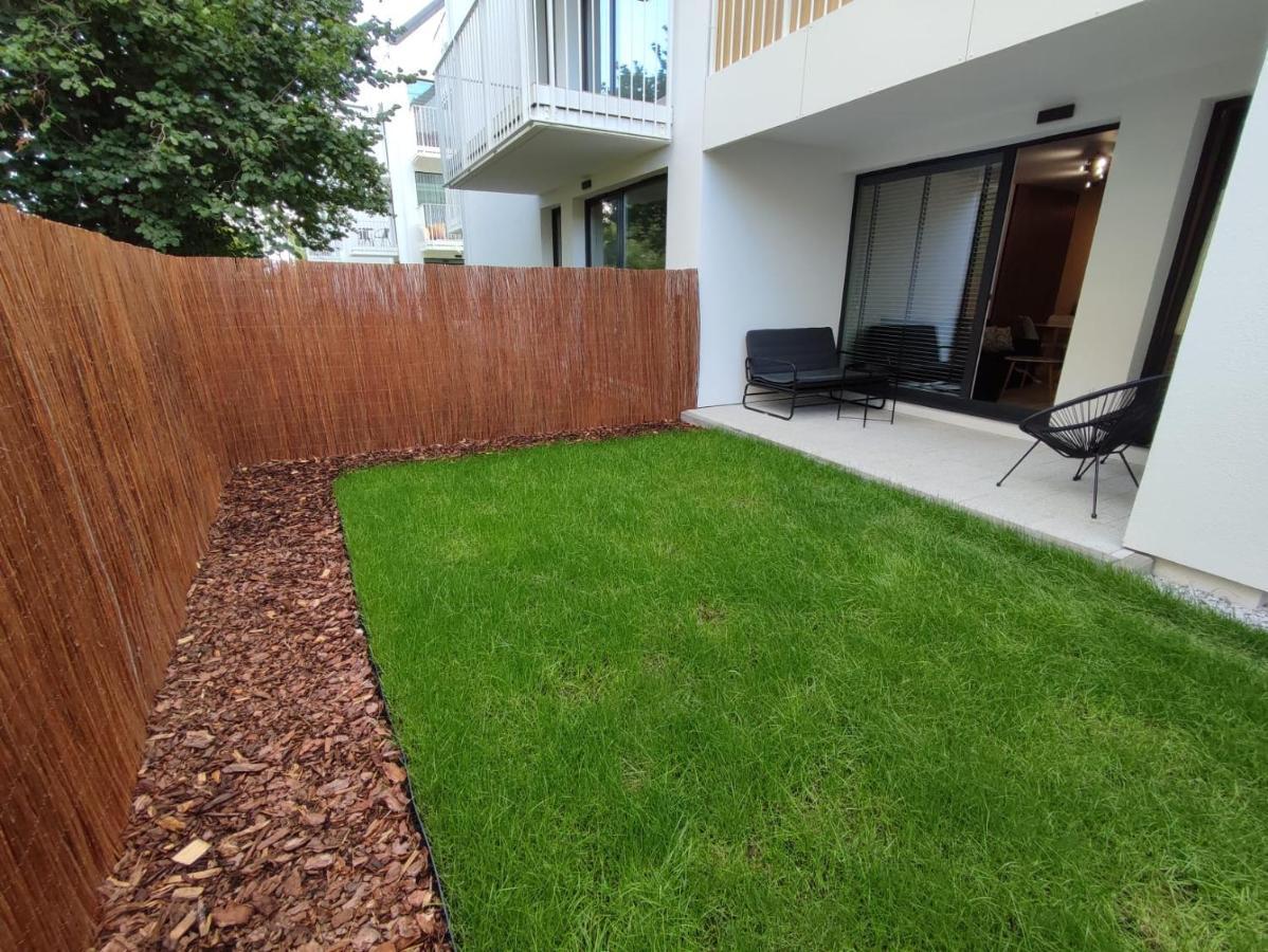 Neptun 5 1 9 1 0 2 1 3 0 Apartment *