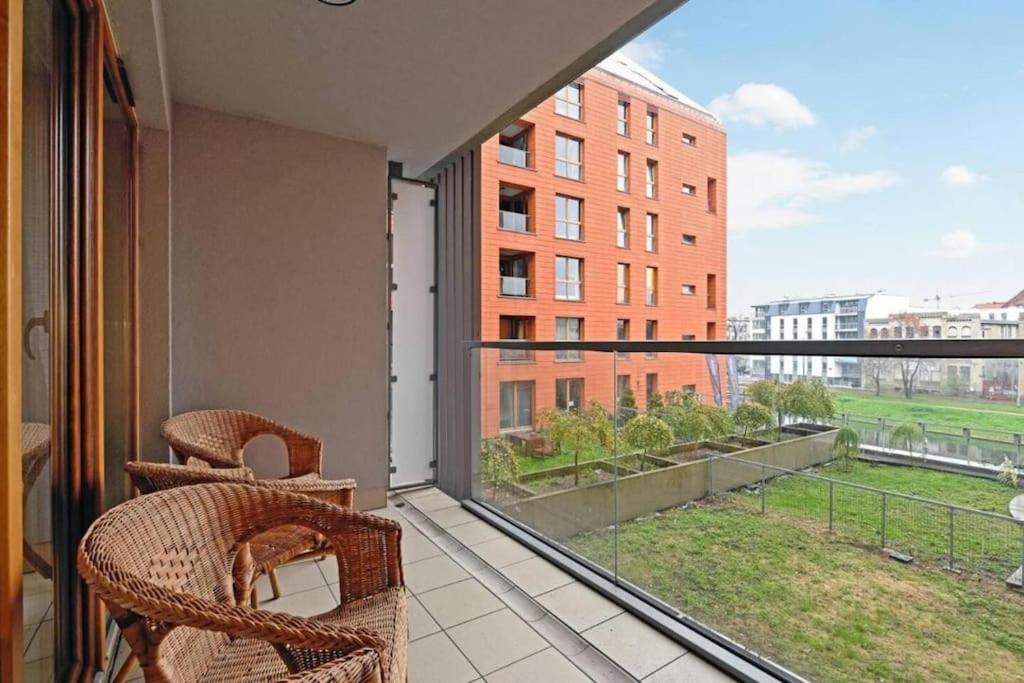 Golden Apartments&t15