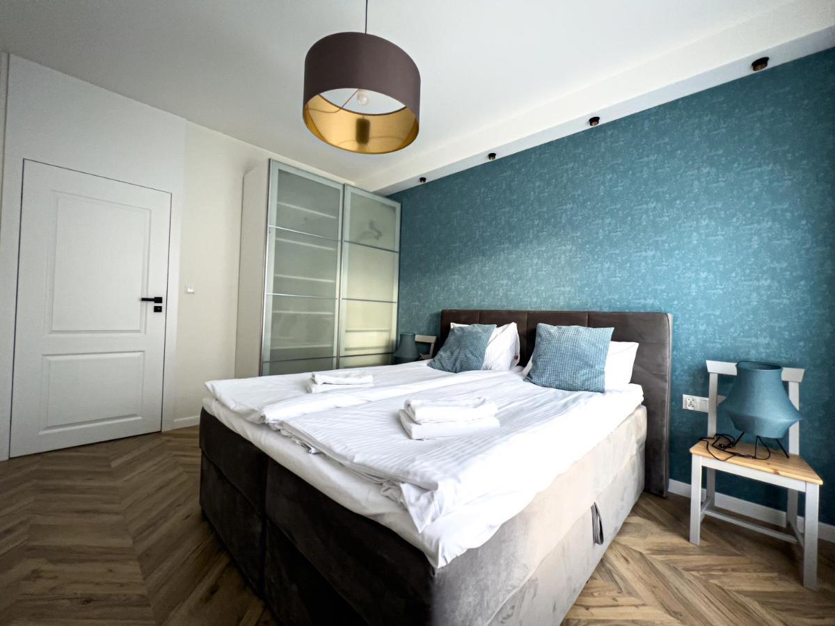 Apartment Mint