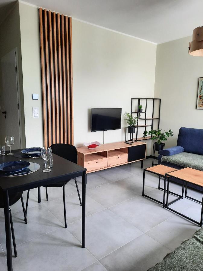 Burgund Wyspa Sobieszewska Apartament