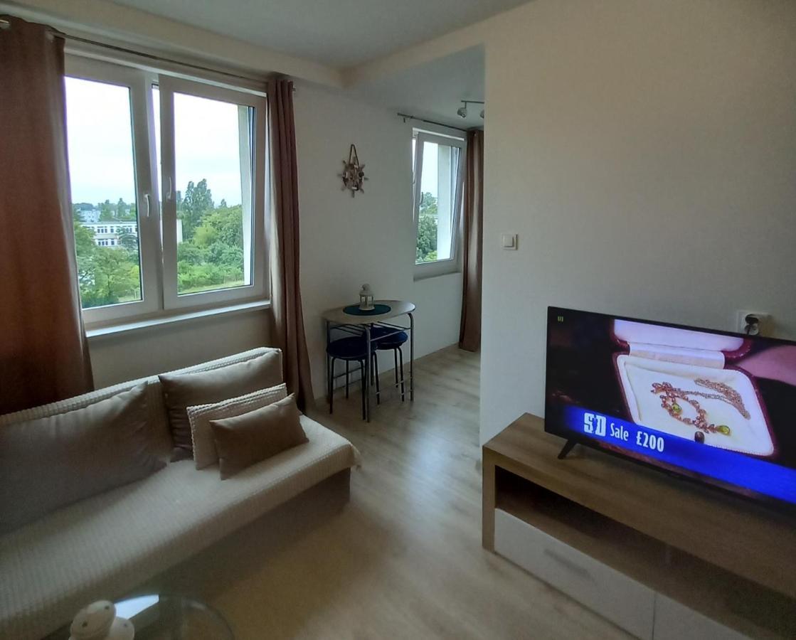 Huoneisto Apartament Blisko Morza *