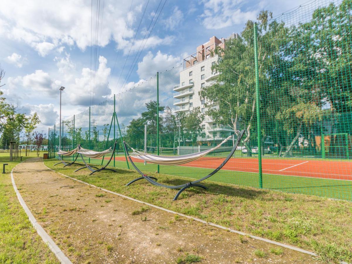 Glow Apartments, Baltica Towers