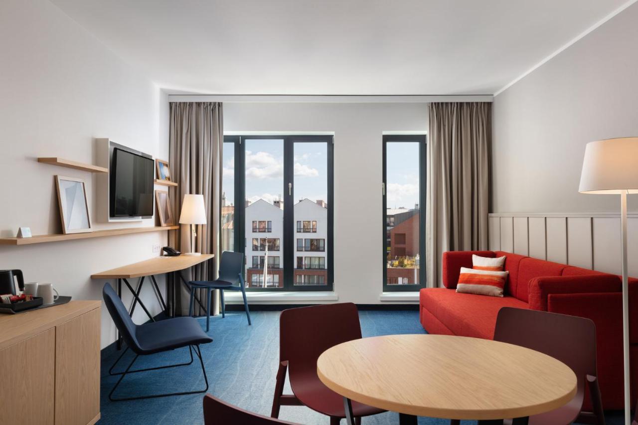 Hotel - Centre By Ihg