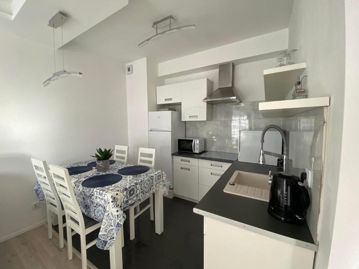 Perfect Spot At Walowa / Center Apartment