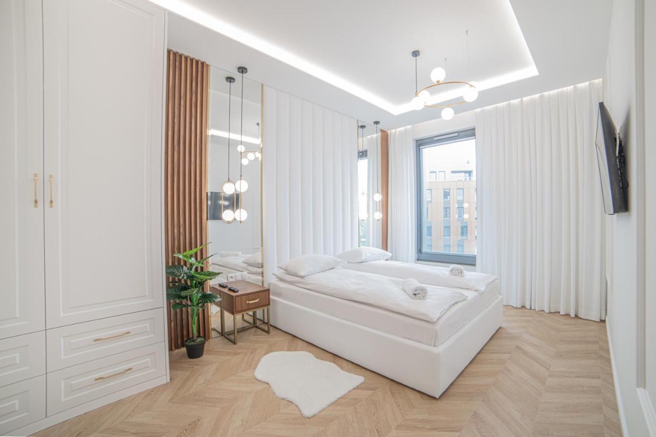 Amber Centrum Lux *