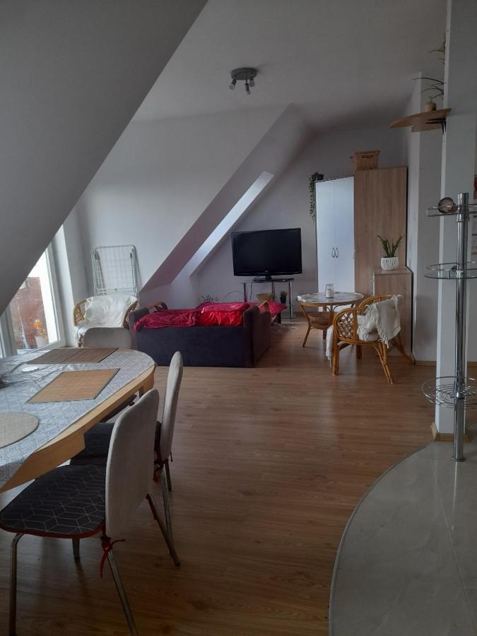 Lejlighed Jasne Czyste I Zadbane Mieszkanie Blisko Lotniska