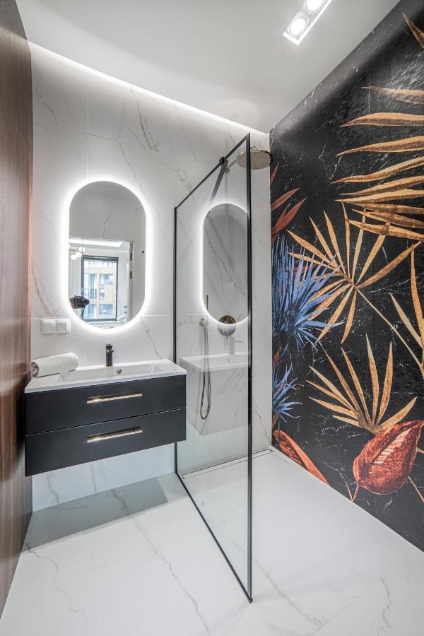 Amber Centrum Lux Huoneisto Gdańsk