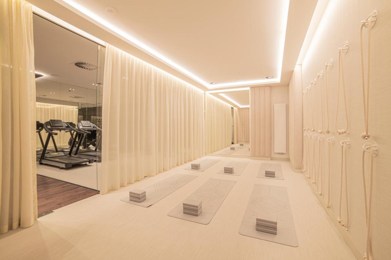 Amber Centrum Lux Huoneisto *