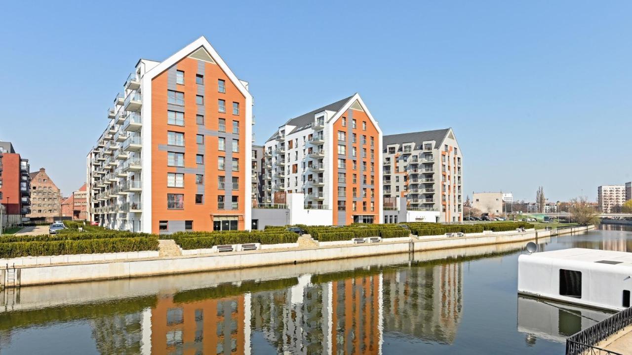 Nowa Motlawa Spa, Pool, Gym & Parking By Downtown Apartment Gdansk