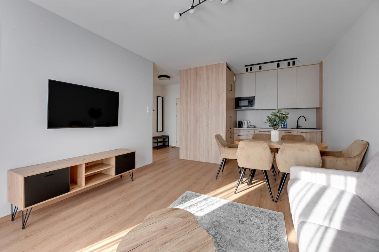 Grano - Pool, Sauna, & Parking By Downtown Gdansk