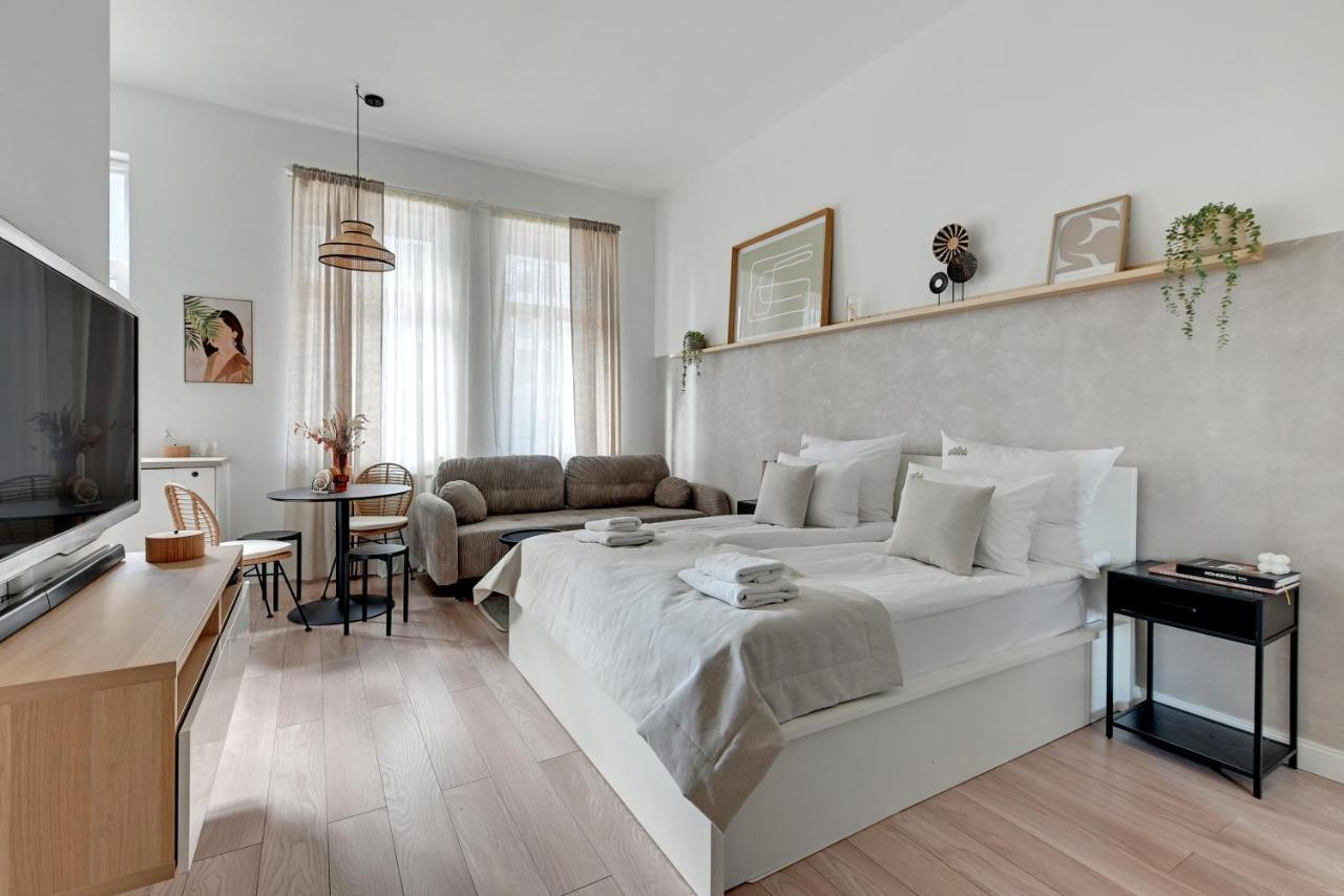 Apartment Chmielna Park - Center & Parking By Downtown *