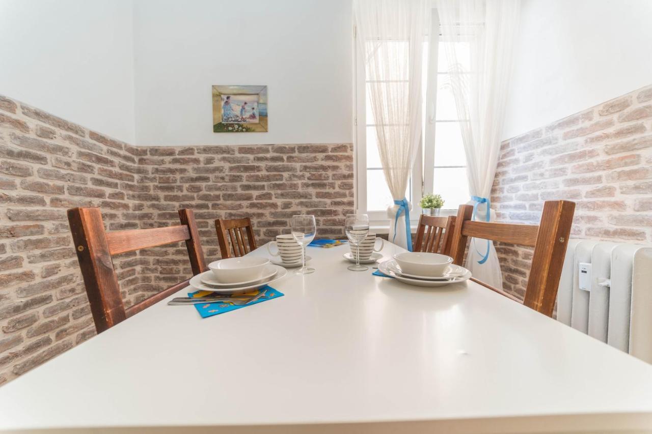 Przytulny Starowka Old Town Piwna Apartment