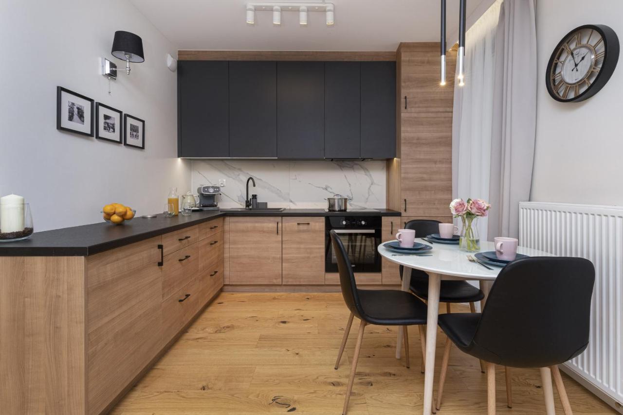 Apartment Vespa By Renters