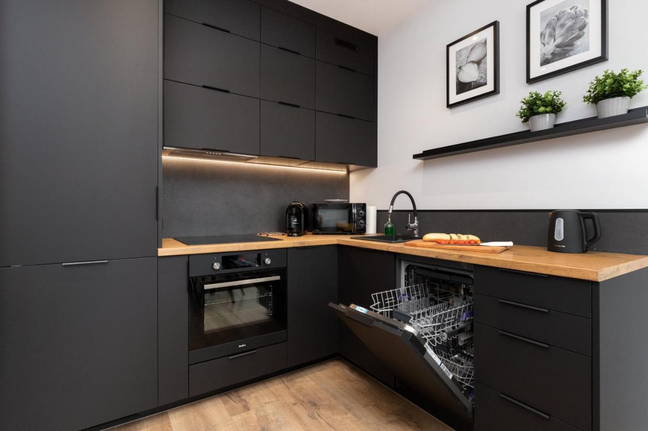 Modern Wrzeszcz By Renters Apartment