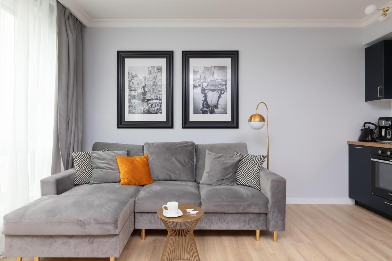 Stylish Atol With Free Parking In The Heart Of By Renters Gdańsk
