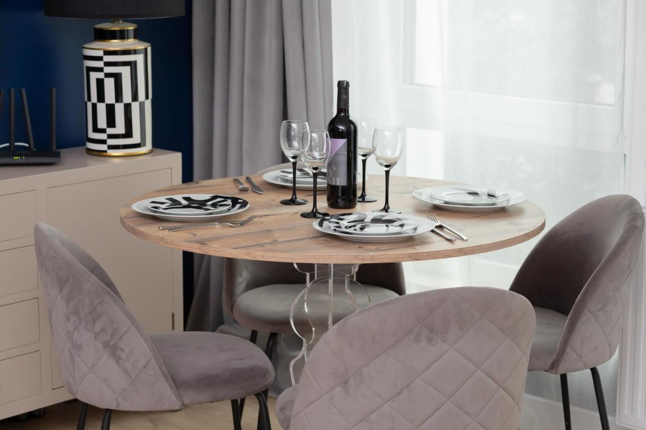 Lägenhet Stylish Atol With Free Parking In The Heart Of By Renters Gdańsk