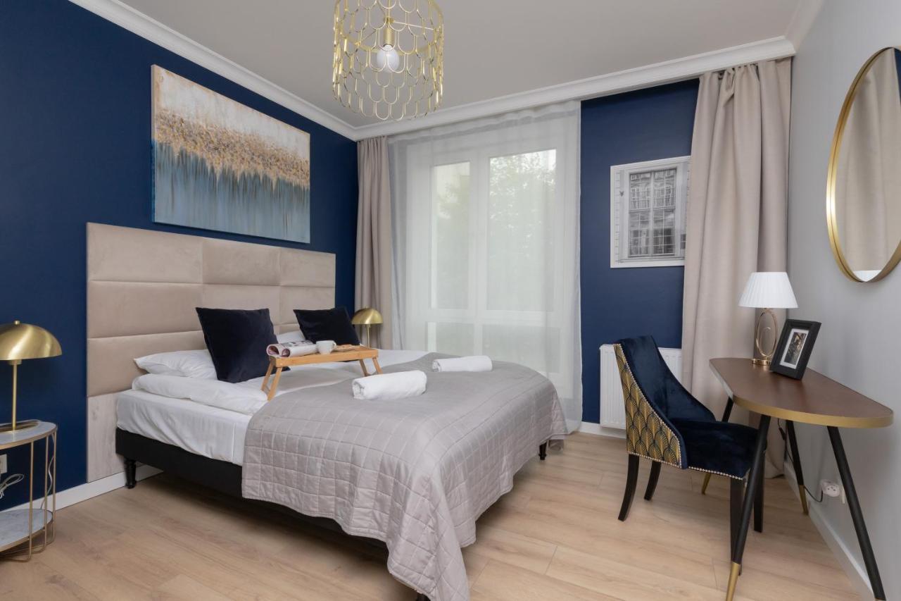 Stylish Atol With Free Parking In The Heart Of By Renters * Gdańsk
