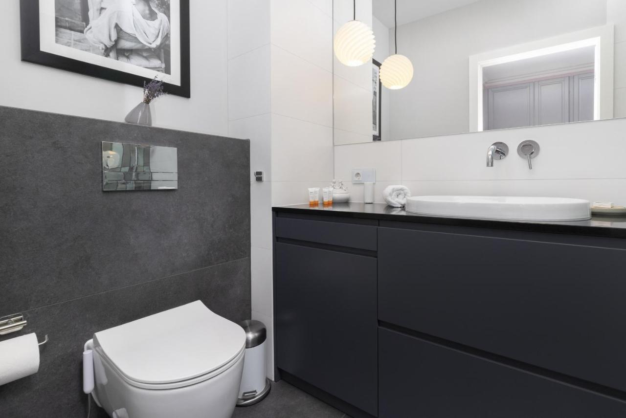 Aura Studio Downtown By Renters * Gdansk