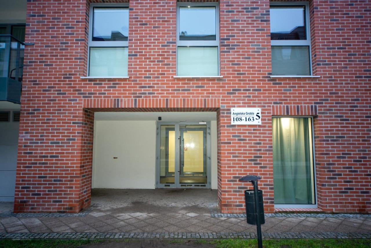 Maya's Flats & 49 - Spacious 3 In Szafarnia *