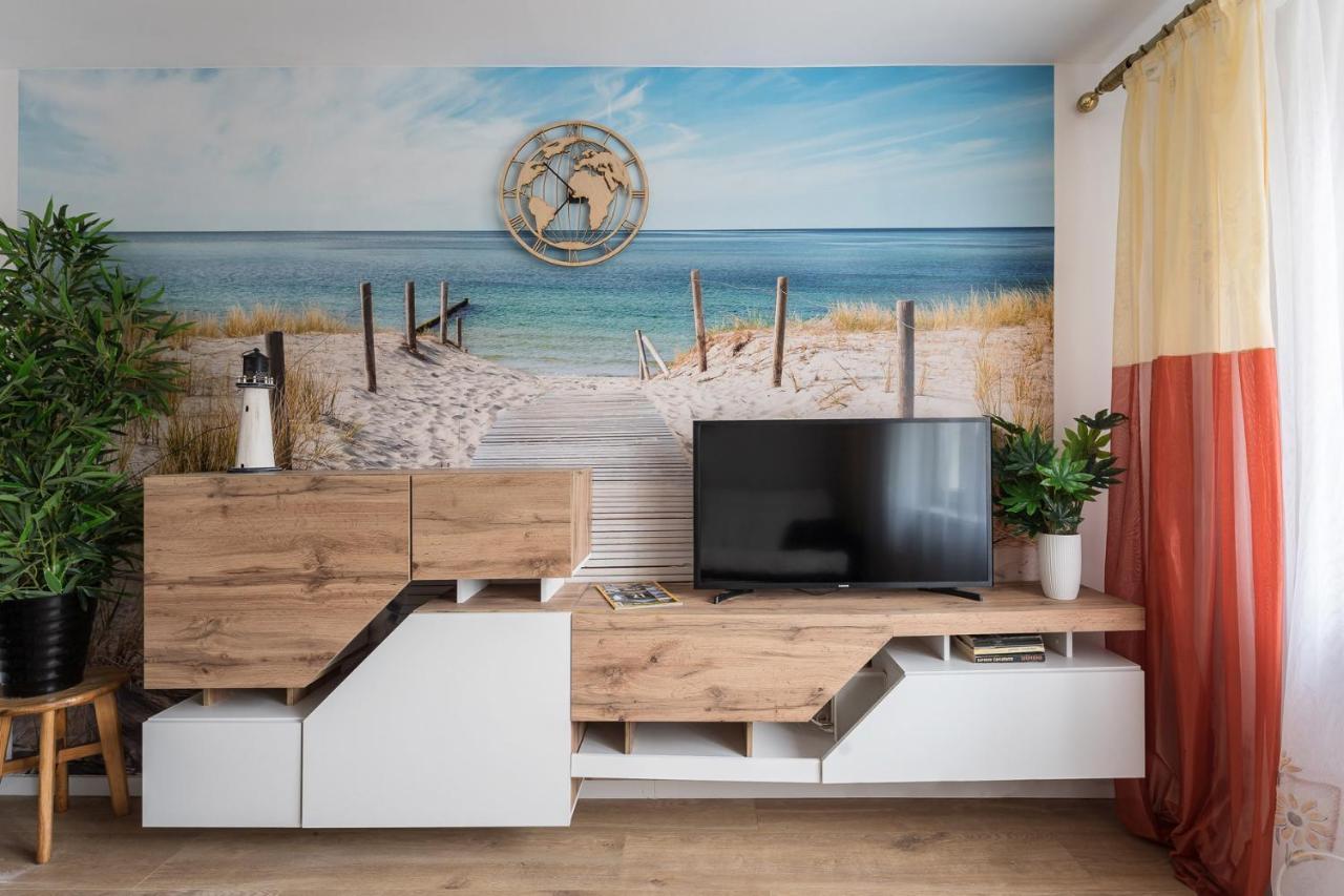 Olivia Business Centre By Renters Apartment Gdansk