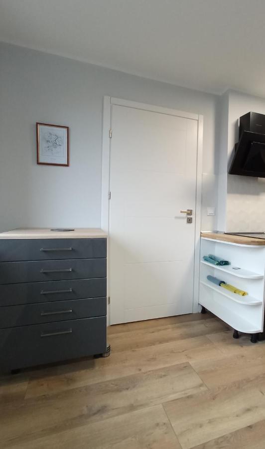 Apartment Pastelowy 40 Metrow Z Widokiem Na Ogrod