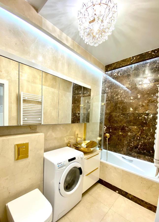 Old Town Wind Rose- Luxury Gdansk- Granaria Apartment