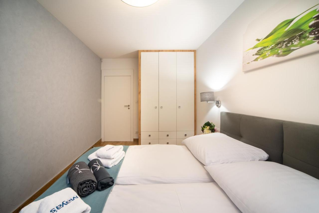 Huoneisto Maya's Flats & 74 - Swietej Barbary *
