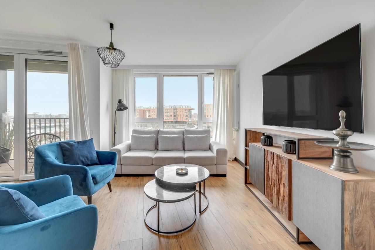 Chlebova - Riverside View Terrace, Free Parking, Gym & Kidsplay By Downtown *