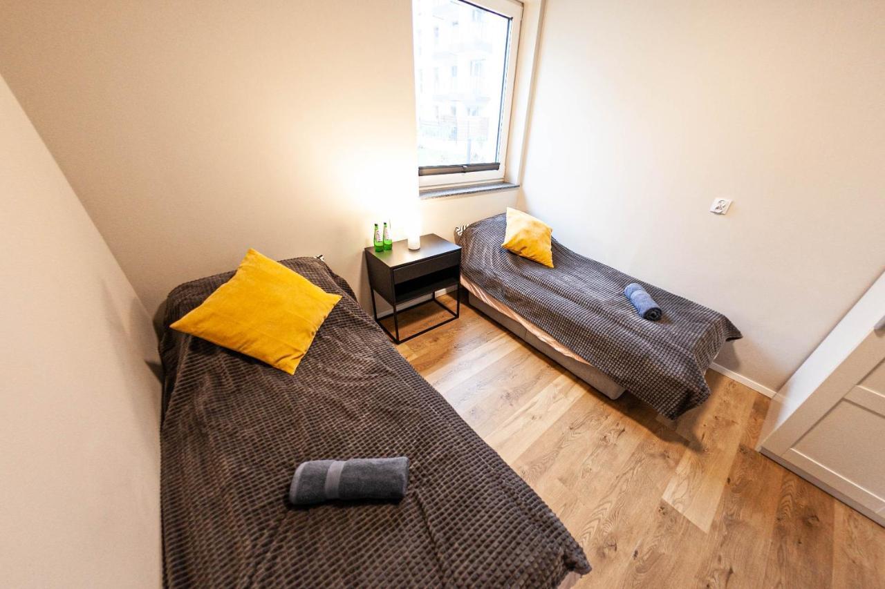 Euro Riverway Luxury Apartament *