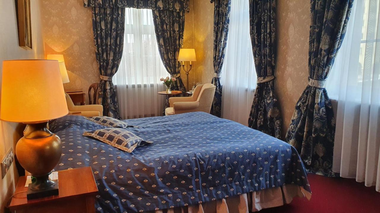 Hotel Podewils Old Town