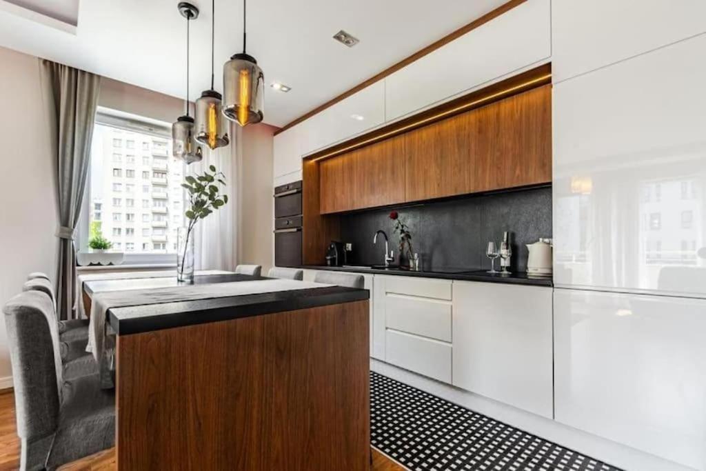 Apartment Golden Lakowa 60a-54 *