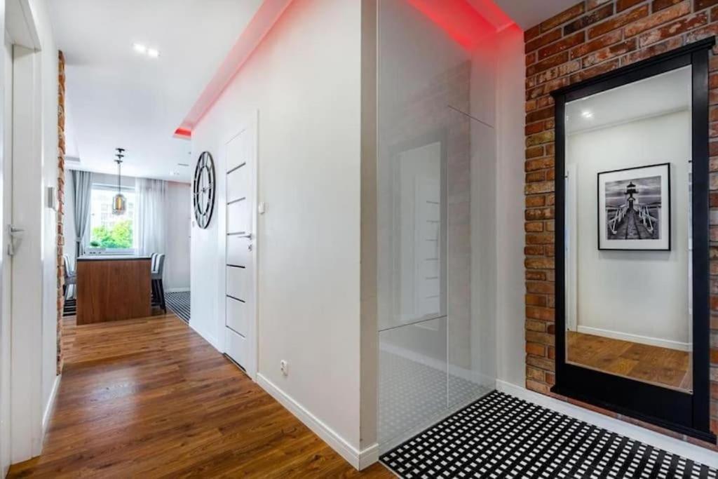 Apartment Golden Lakowa 60a-54 Gdansk