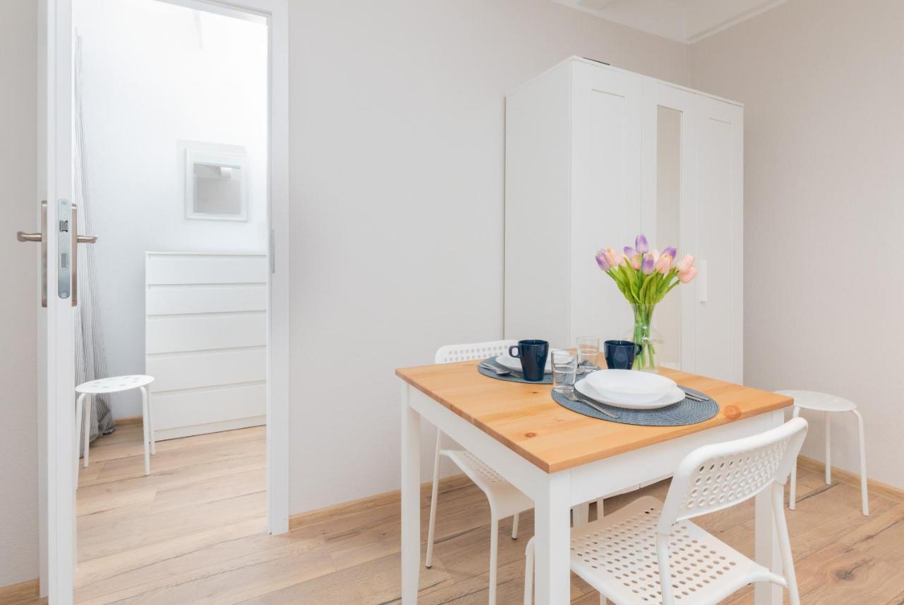 Beachy Dream By Renters Apartment