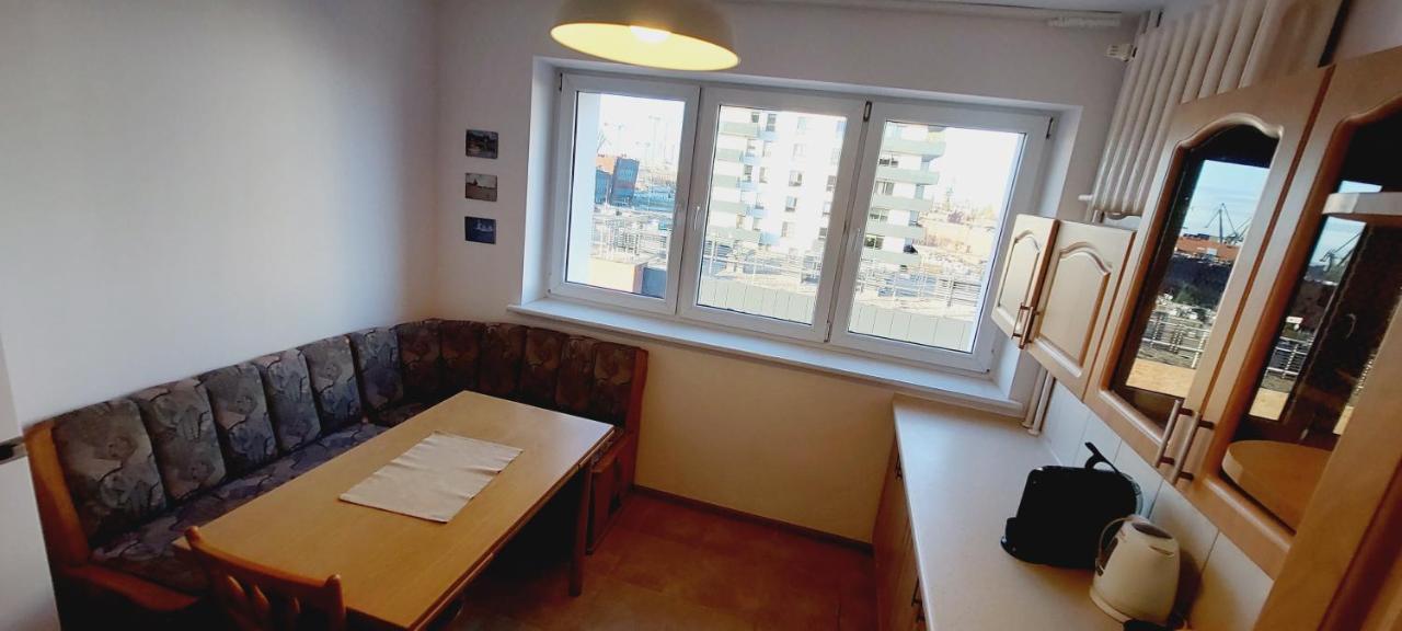 Apartment Central View