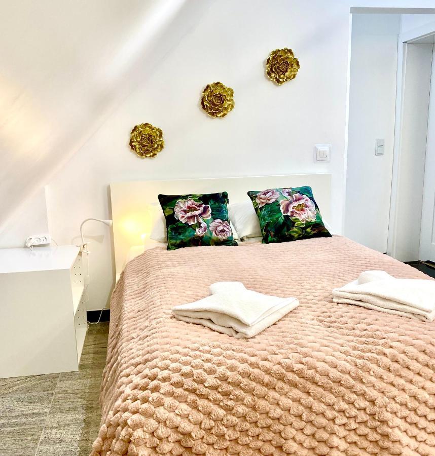 Old Town Wind Rose- Luxury Gdansk- Granaria Apartment *