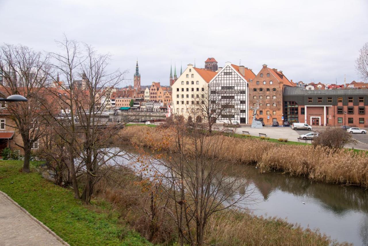 Maya's Flats & - River View *