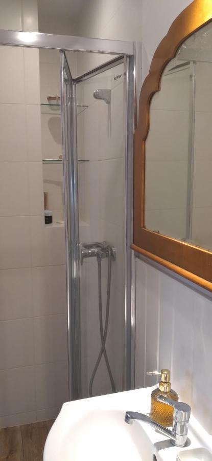 Klimatyczne Mieszkanie W Nowym Porcie *