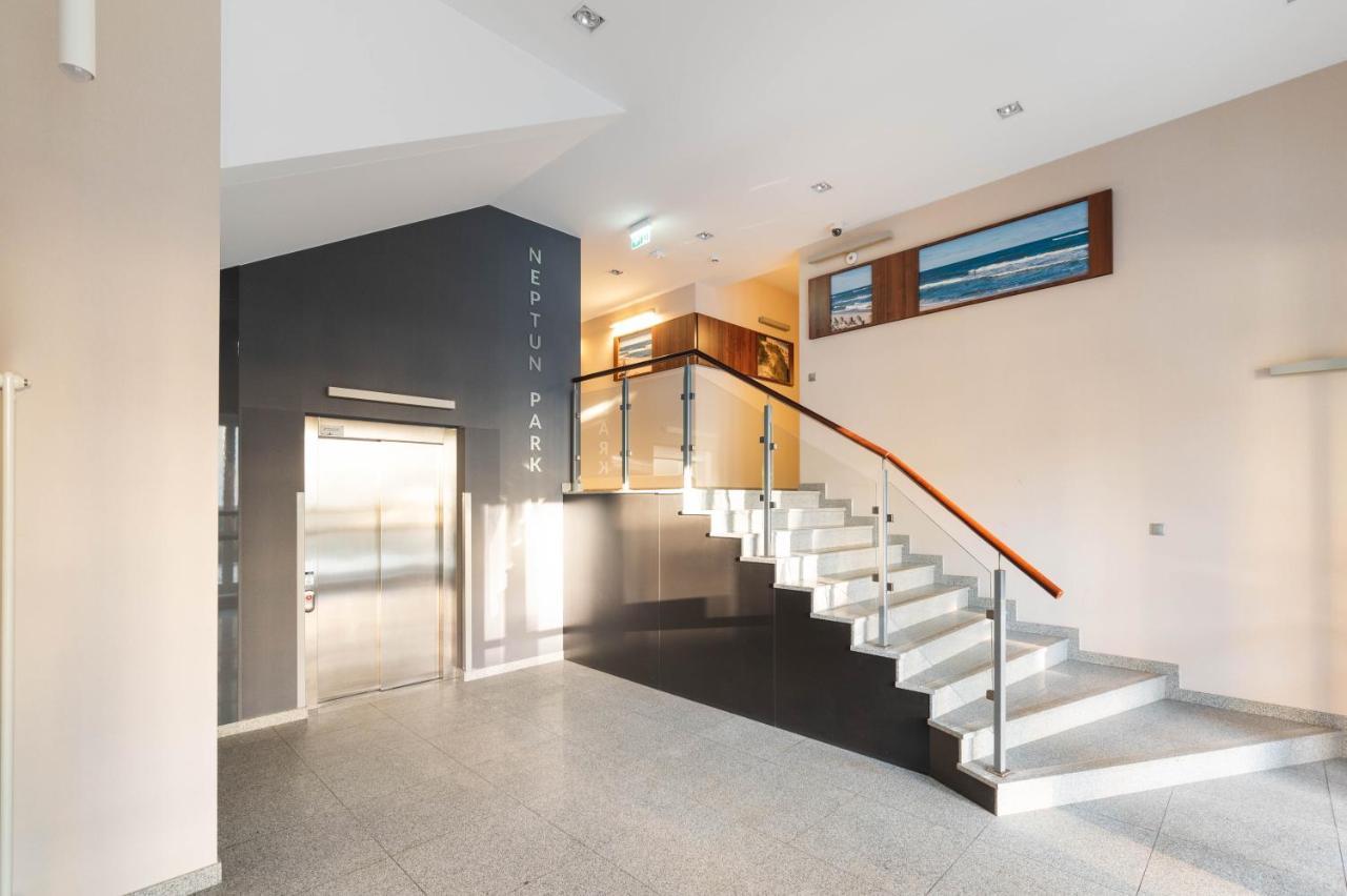 Greenwood With Terrace - Neptun Park By Oneapartments Căn hộ Gdansk