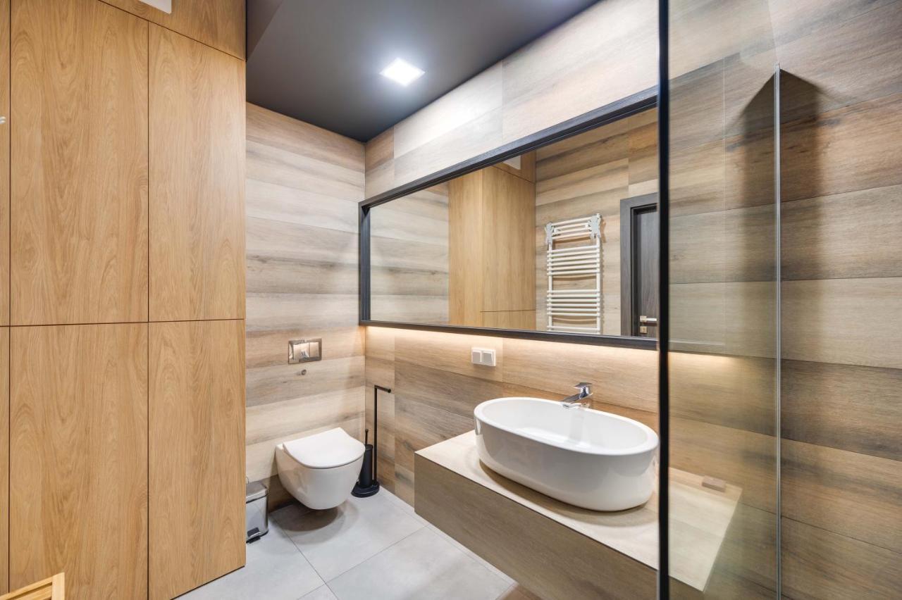 Căn hộ Greenwood With Terrace - Neptun Park By Oneapartments *